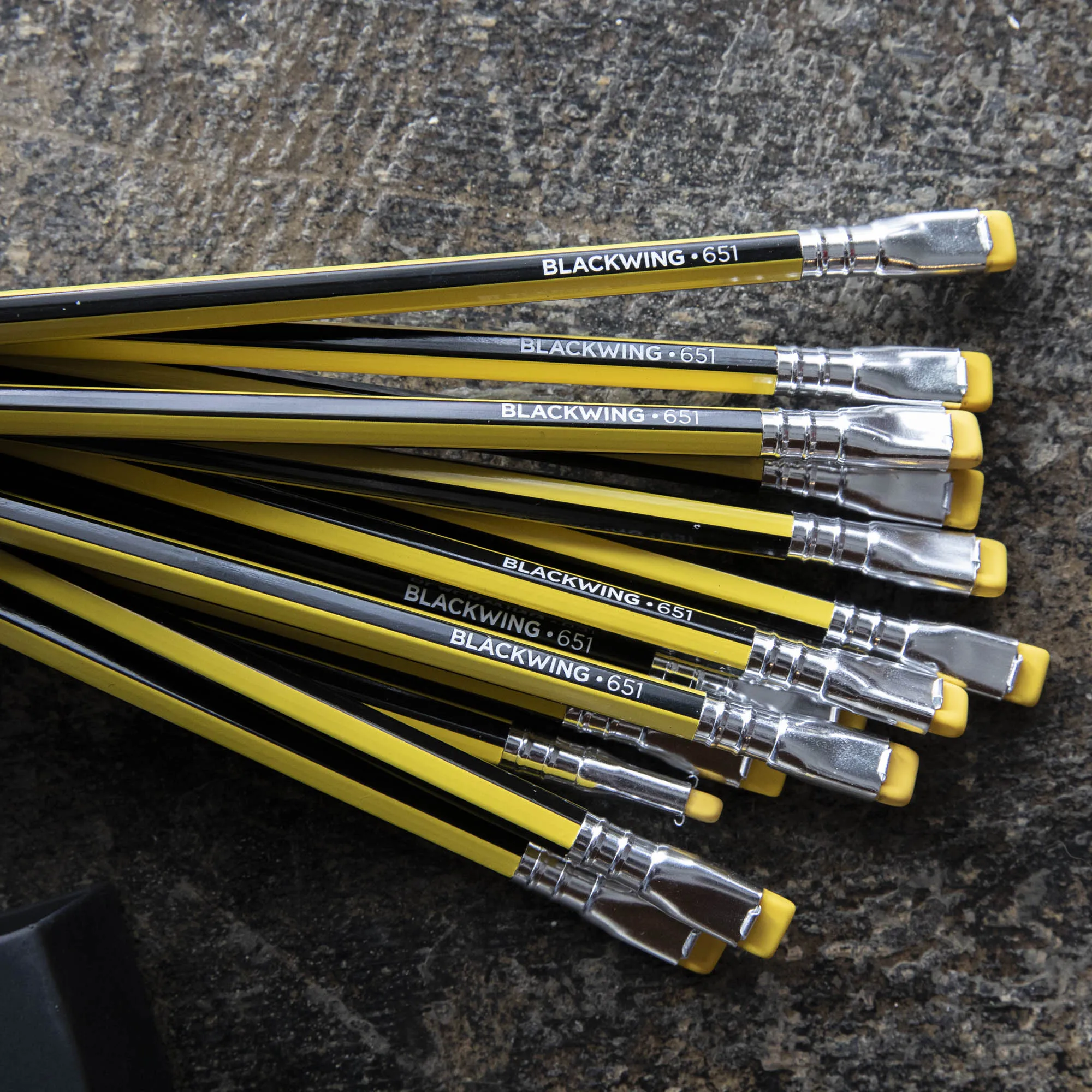 Blackwing Volume 651- Tribute to Bruce Lee (Set of 12)