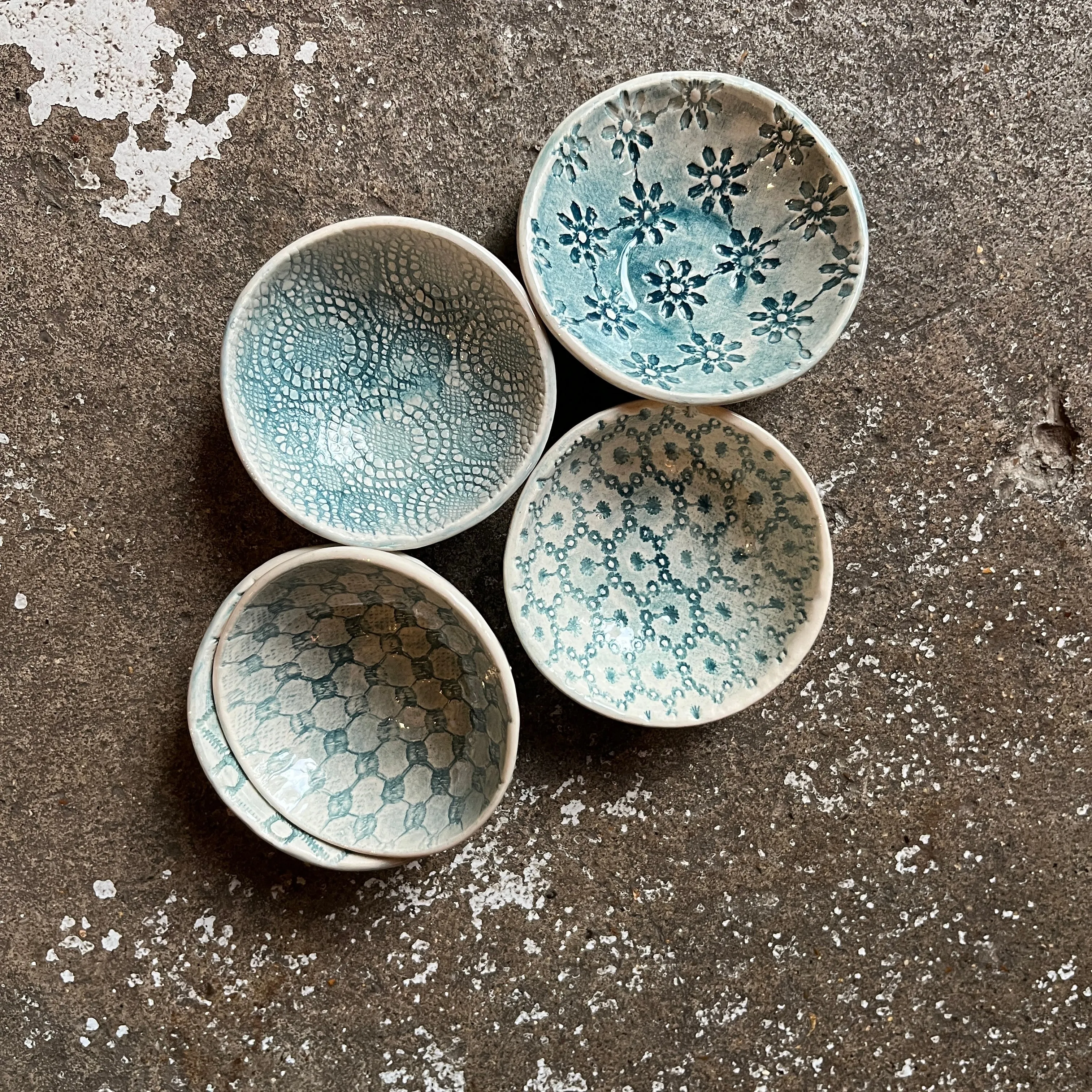 Wonki Ware Tiny Salt Dish